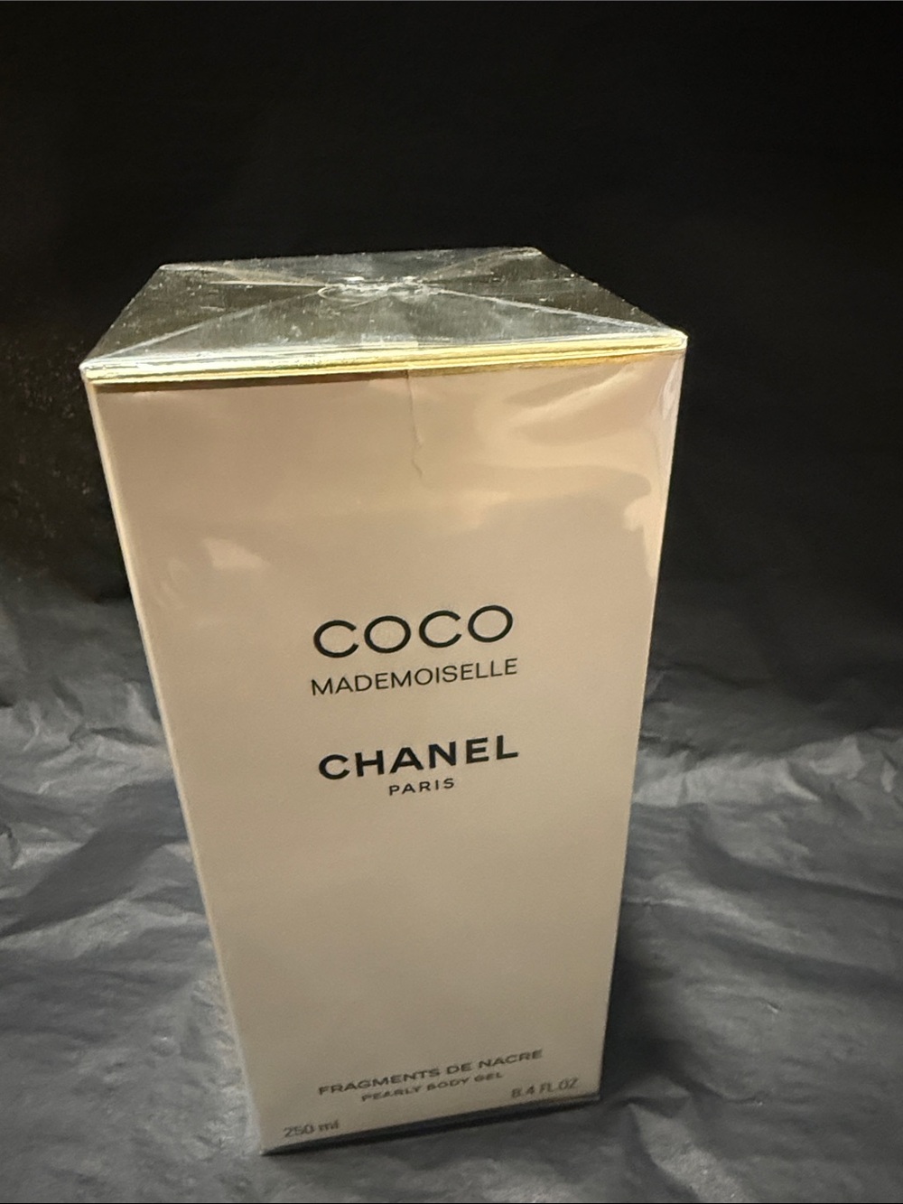 CHANEL COCO MADEMOISELLE Pearly Body Gel - Light Pink & Gold Trim